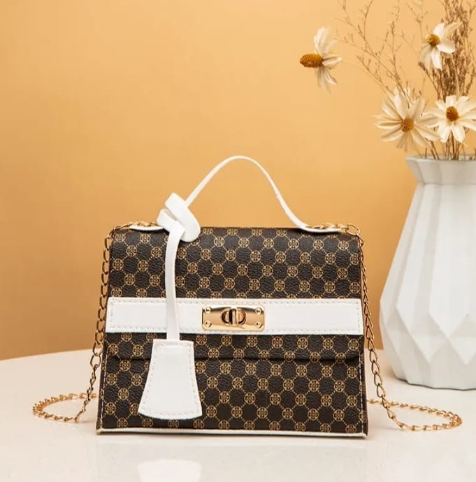 hand bag